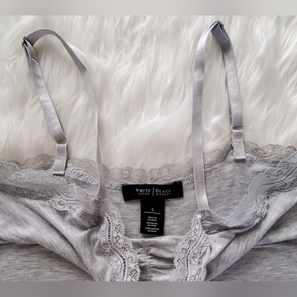 White House Black Market Heathered Gray Spaghetti Strap Lace Trim Cami Size S - Picture 5 of 9